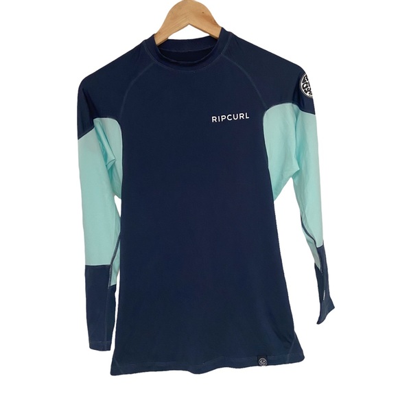 Rip Curl Other - Rip Curl long sleeved rash guard size small